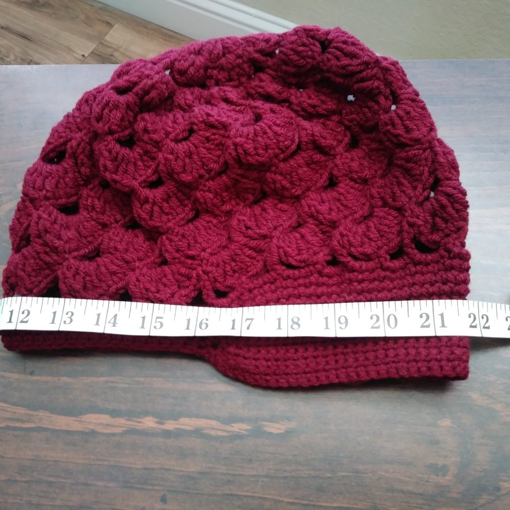 Handmade Worsted Caps Color Red - Picture 8 of 9